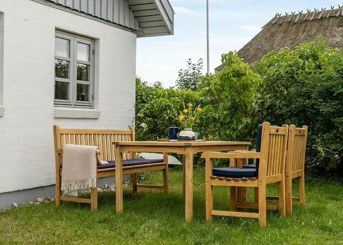 Hus Med Havudsigt Og Gaafstand Til Natur